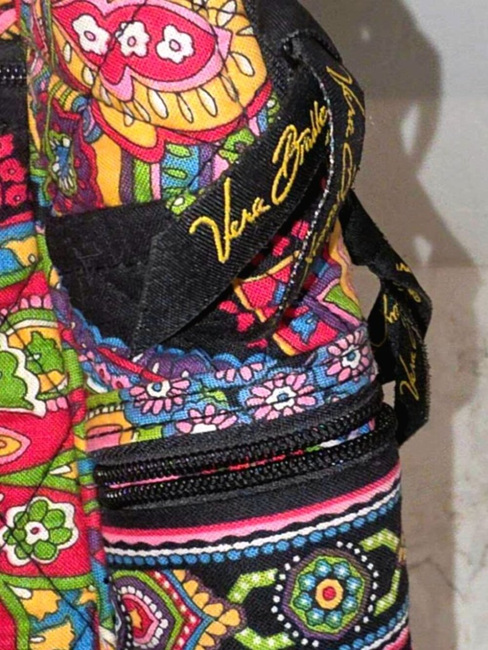 Vera Bradley Multicolor Floral Quilted Backpack w/Bonus UD Holder 17x14", EUC - Picture 10 of 16